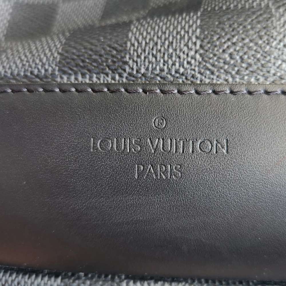 Louis Vuitton Avenue