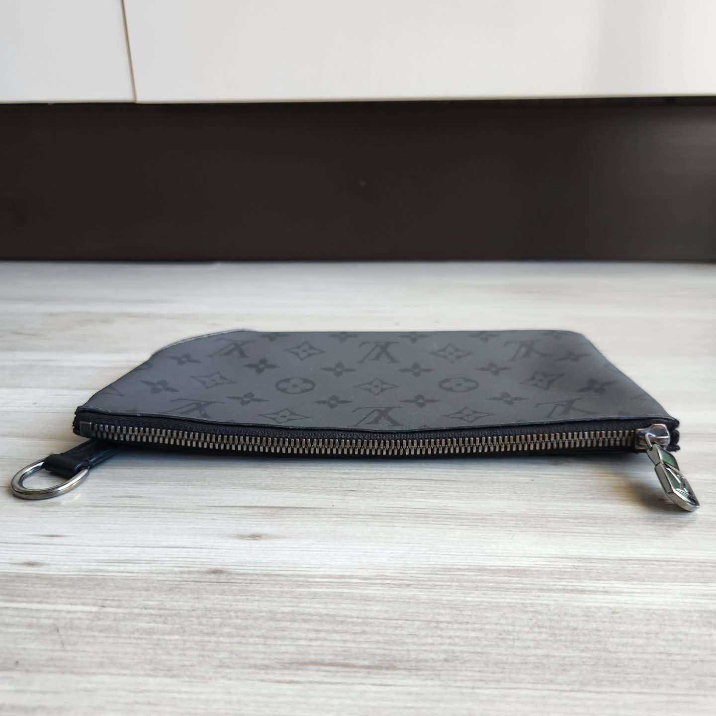 Louis Vuitton Pochette