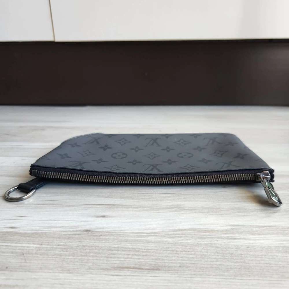 Louis Vuitton Pochette