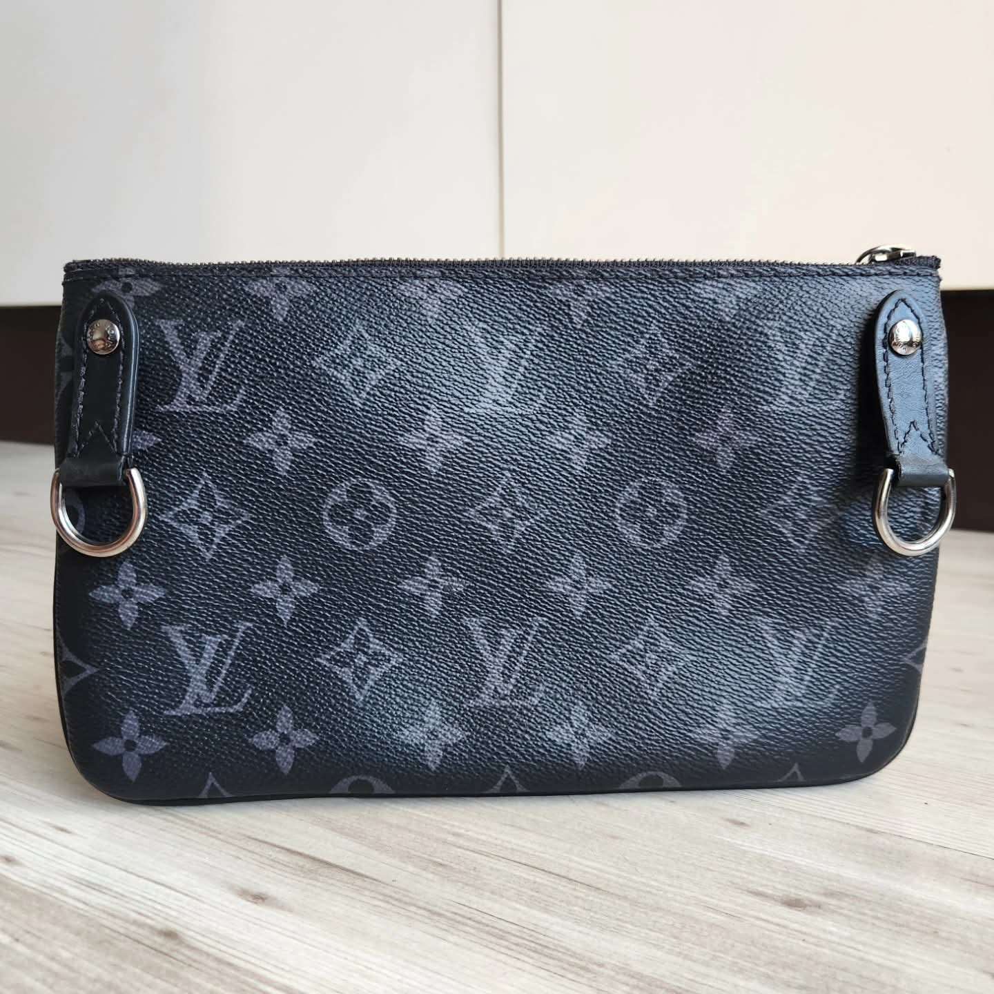 Louis Vuitton Pochette