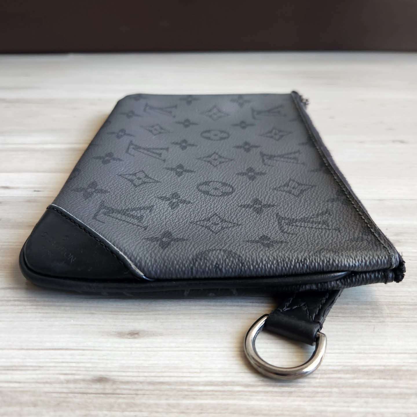 Louis Vuitton Pochette