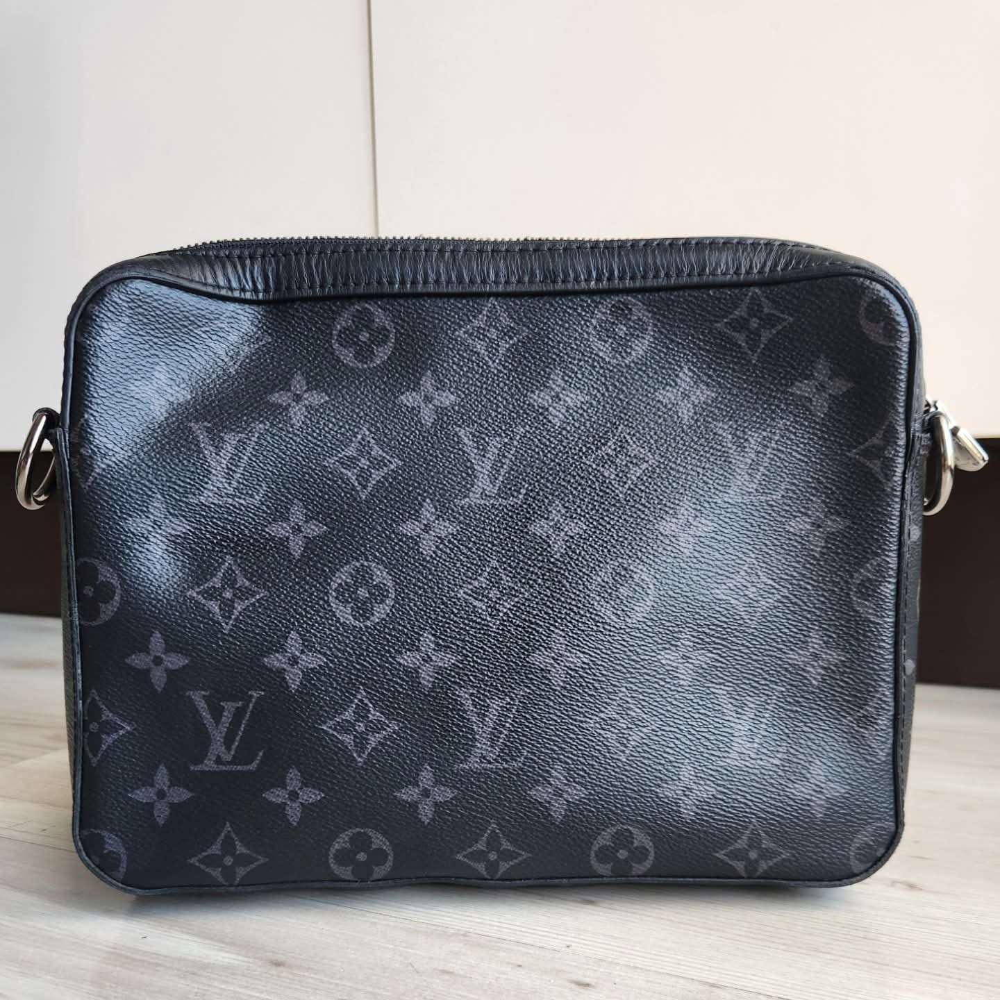 Louis Vuitton Pochette