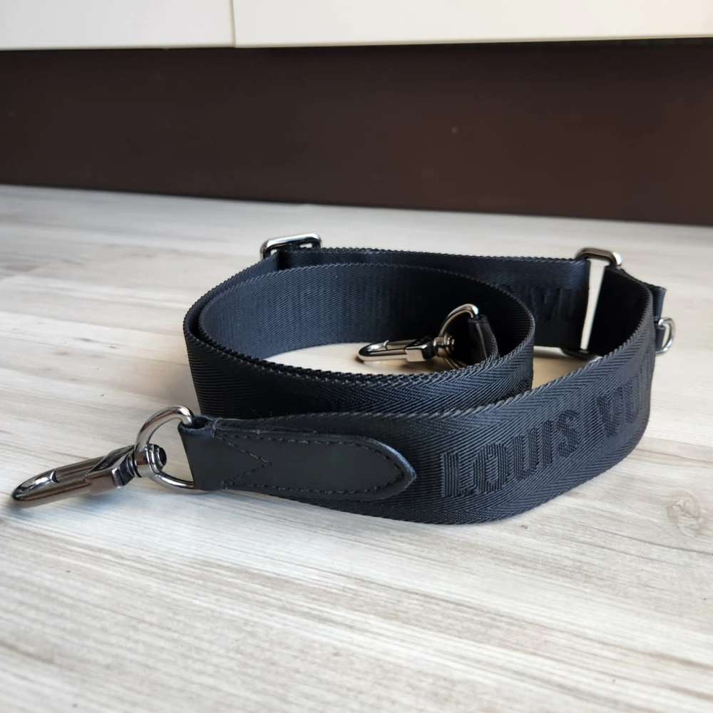 Louis Vuitton Popruh