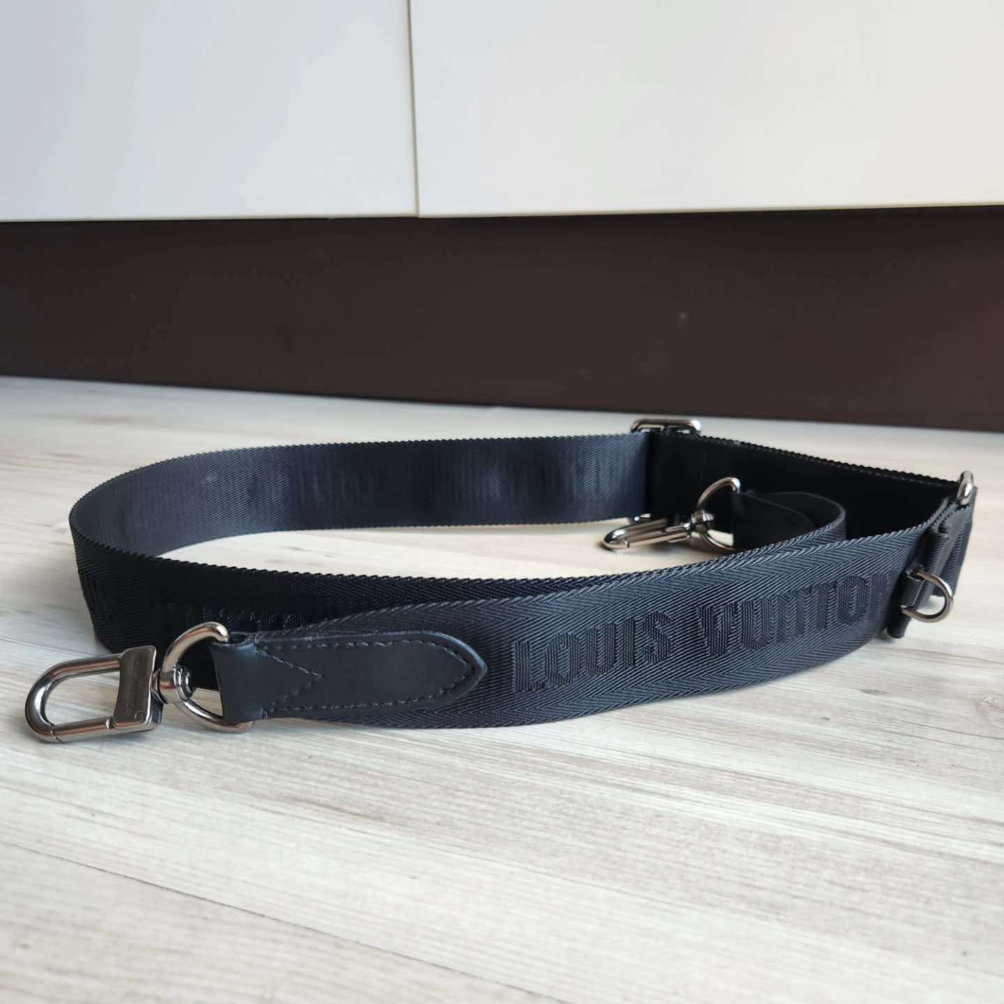Louis Vuitton Popruh