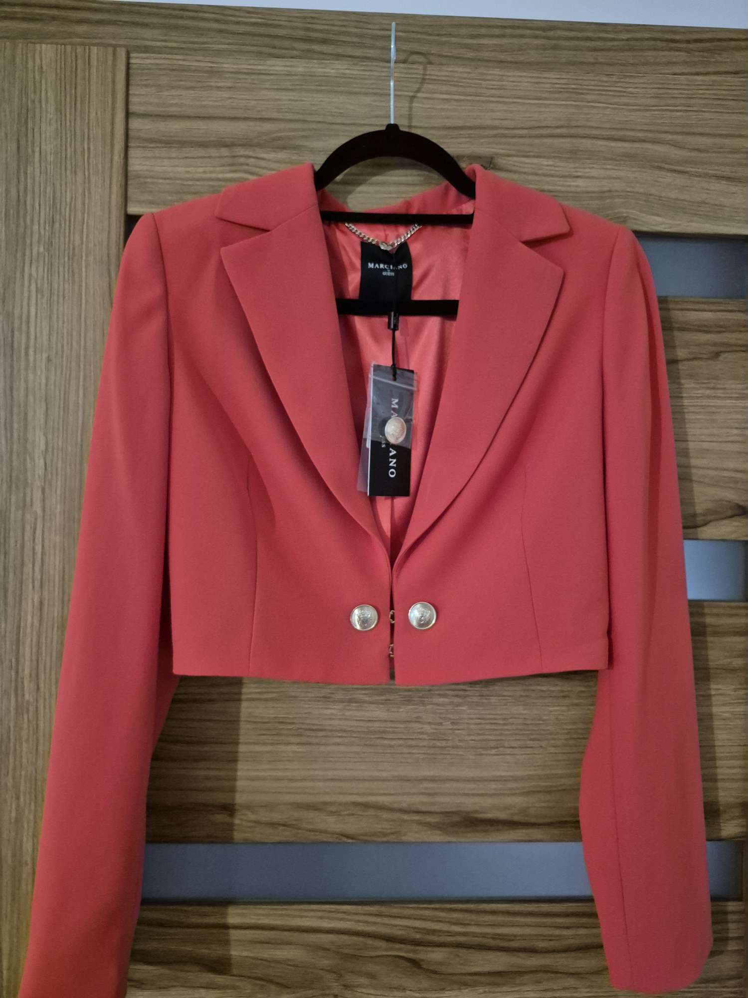 MARCIANO by Guess – Elegantný koralový komplet (2-dielny set s visačkami)