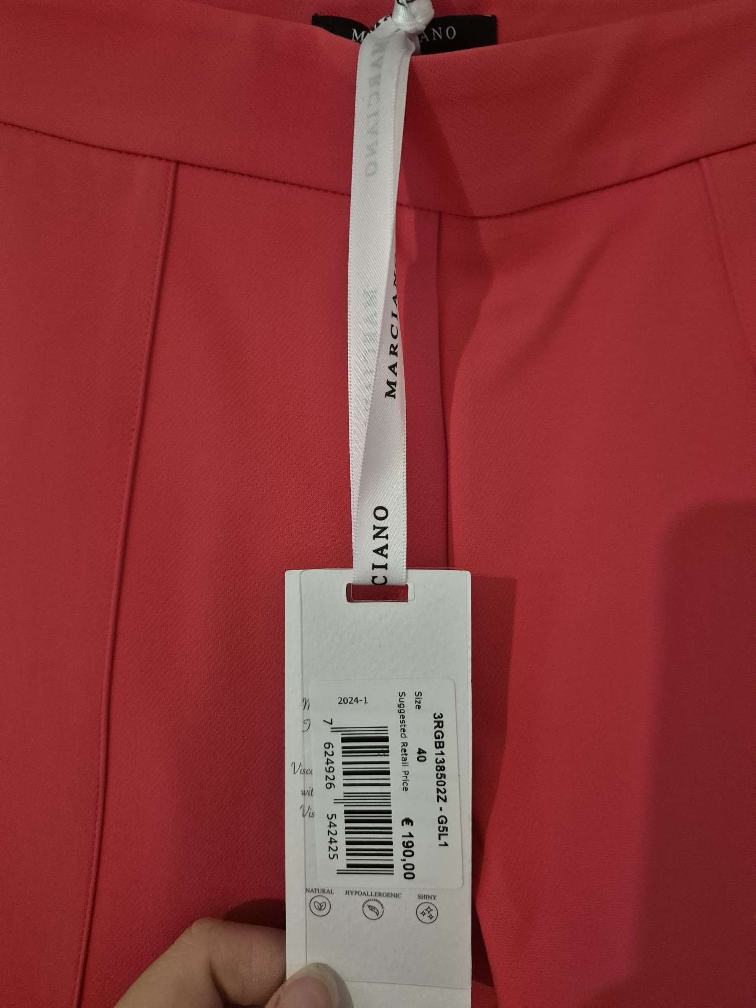 MARCIANO by Guess – Elegantný koralový komplet (2-dielny set s visačkami)