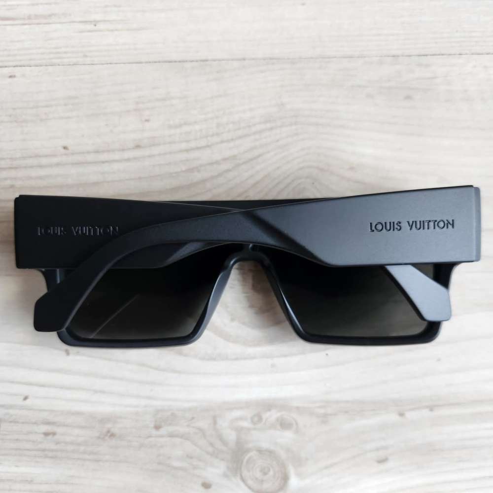 Louis Vuitton Waimea
