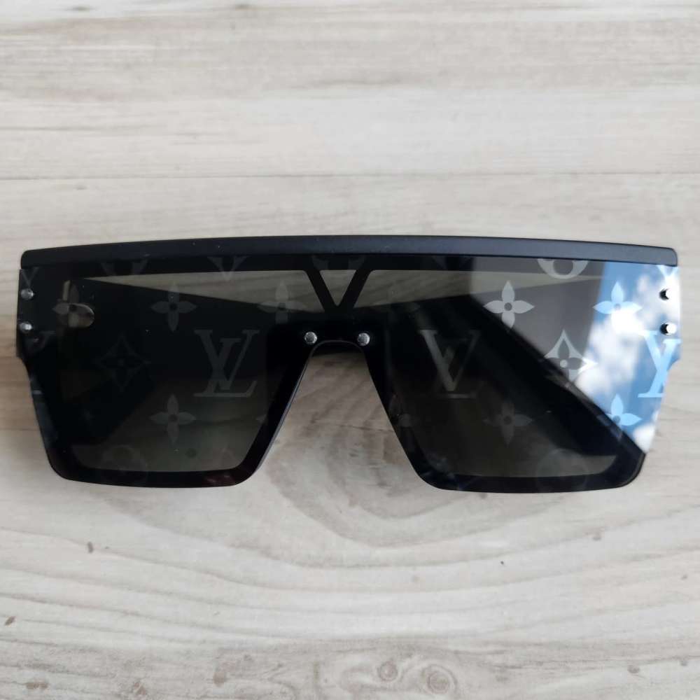 Louis Vuitton Waimea