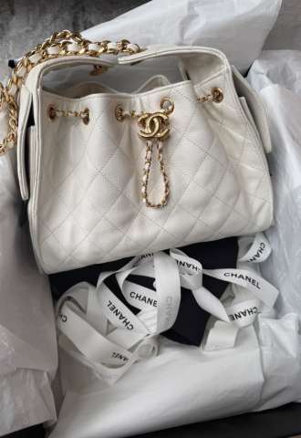https://vipluxury.sk/Chanel 25 Small