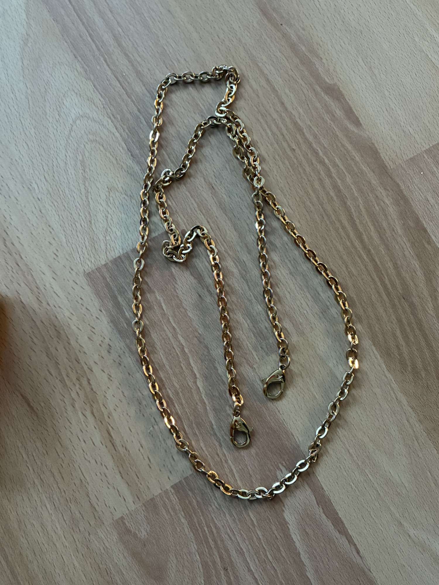 Řetízek popruh Louis Vuitton