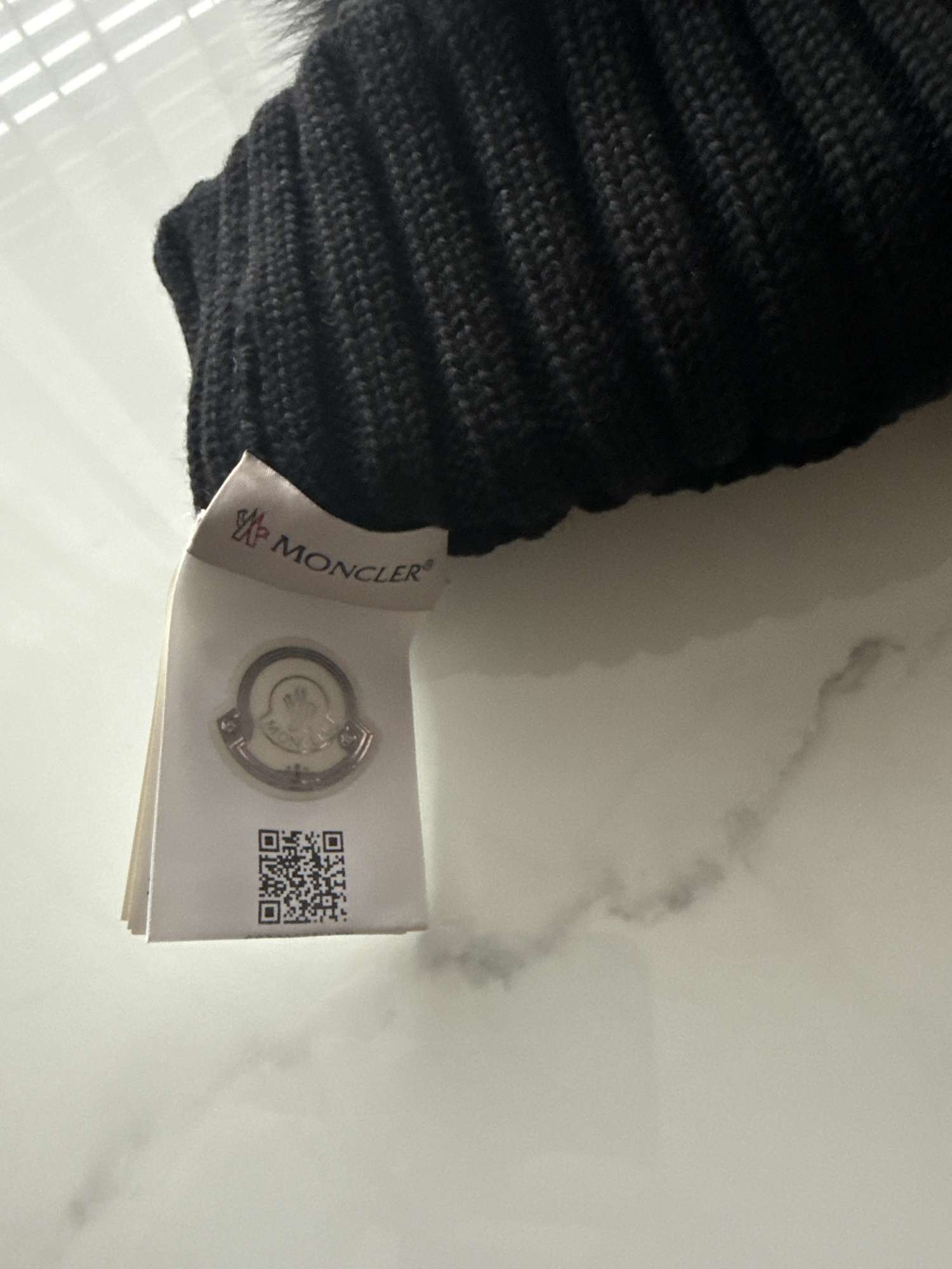Moncler čiapka