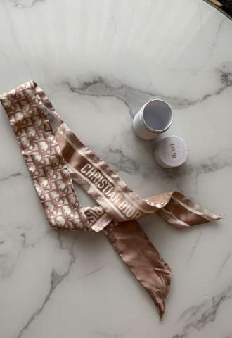 https://vipluxury.sk/Dior scarf