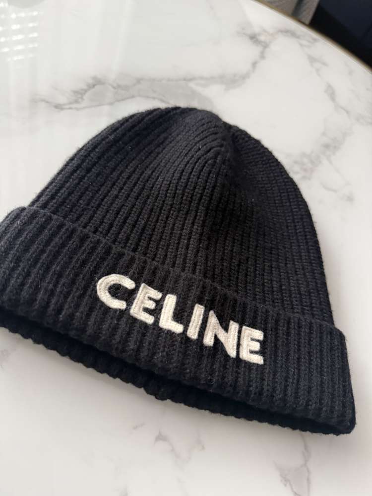 Celine čiapka