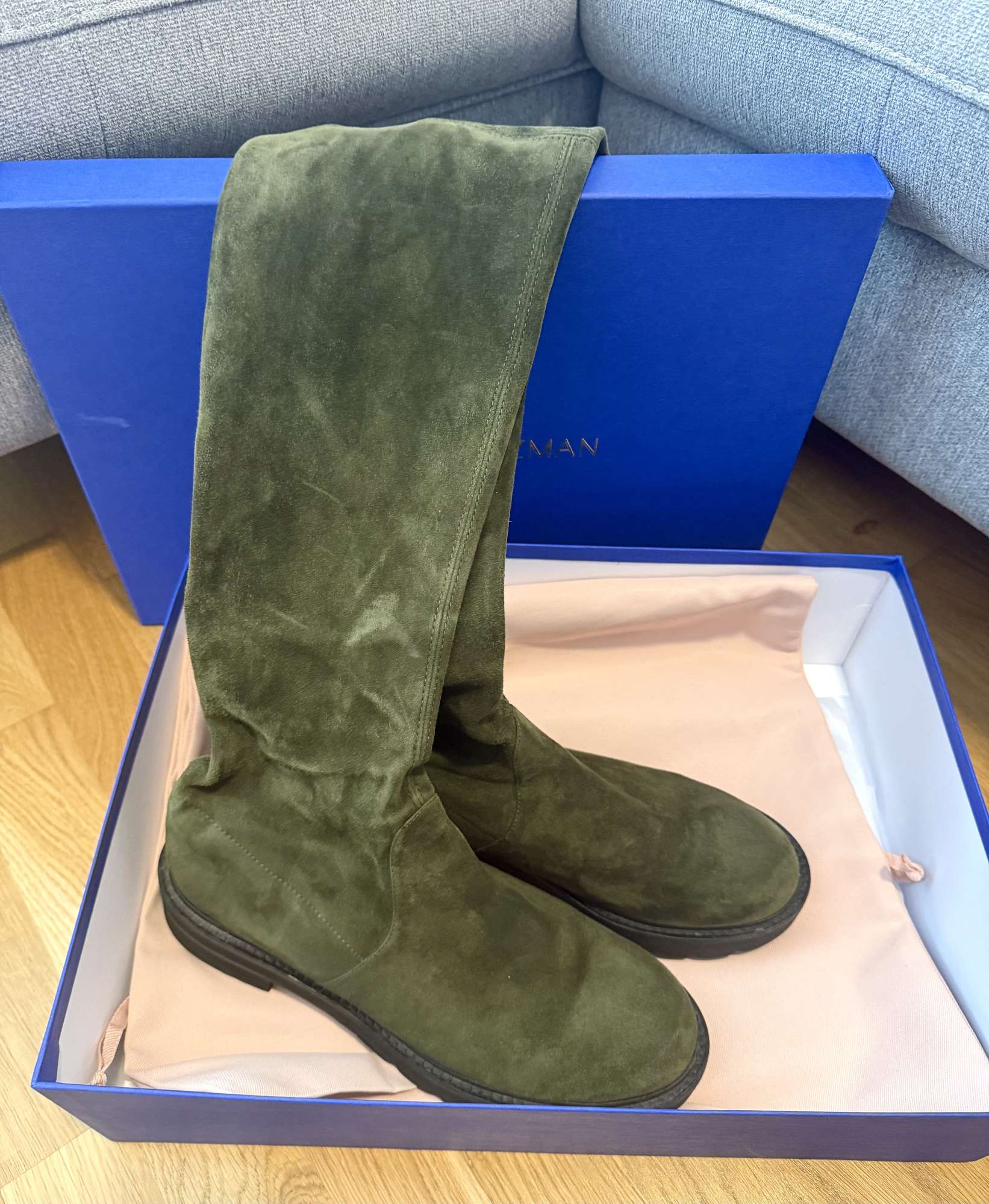 Stuart Weitzman Lowland Lift Overknees