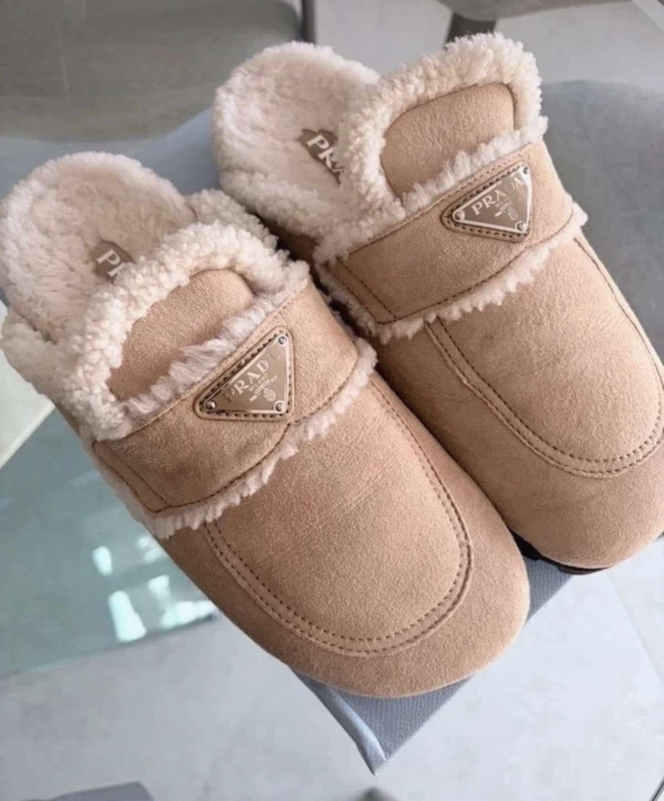 Prada papučky 40,5