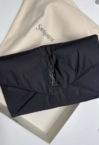 https://vipluxury.sk/YSL clutch