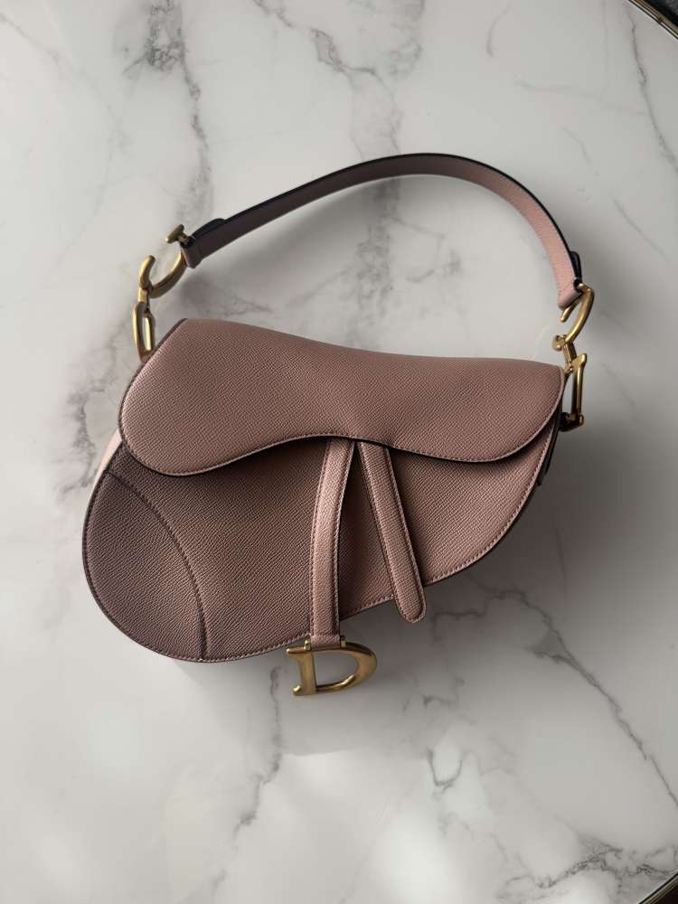 Dior saddle bag medium