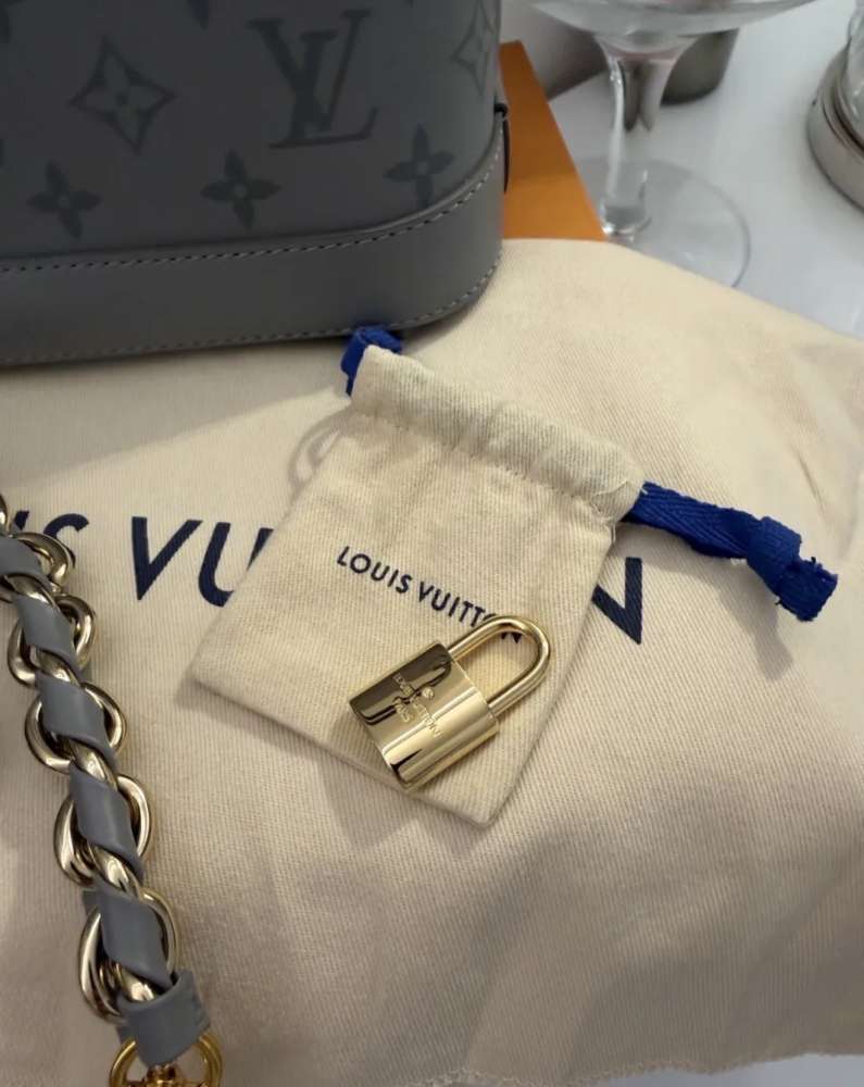 Louis Vuitton Alma BB
