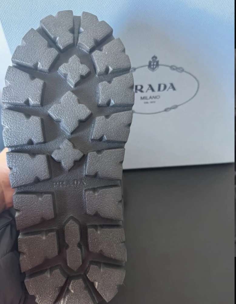 Prada snehule