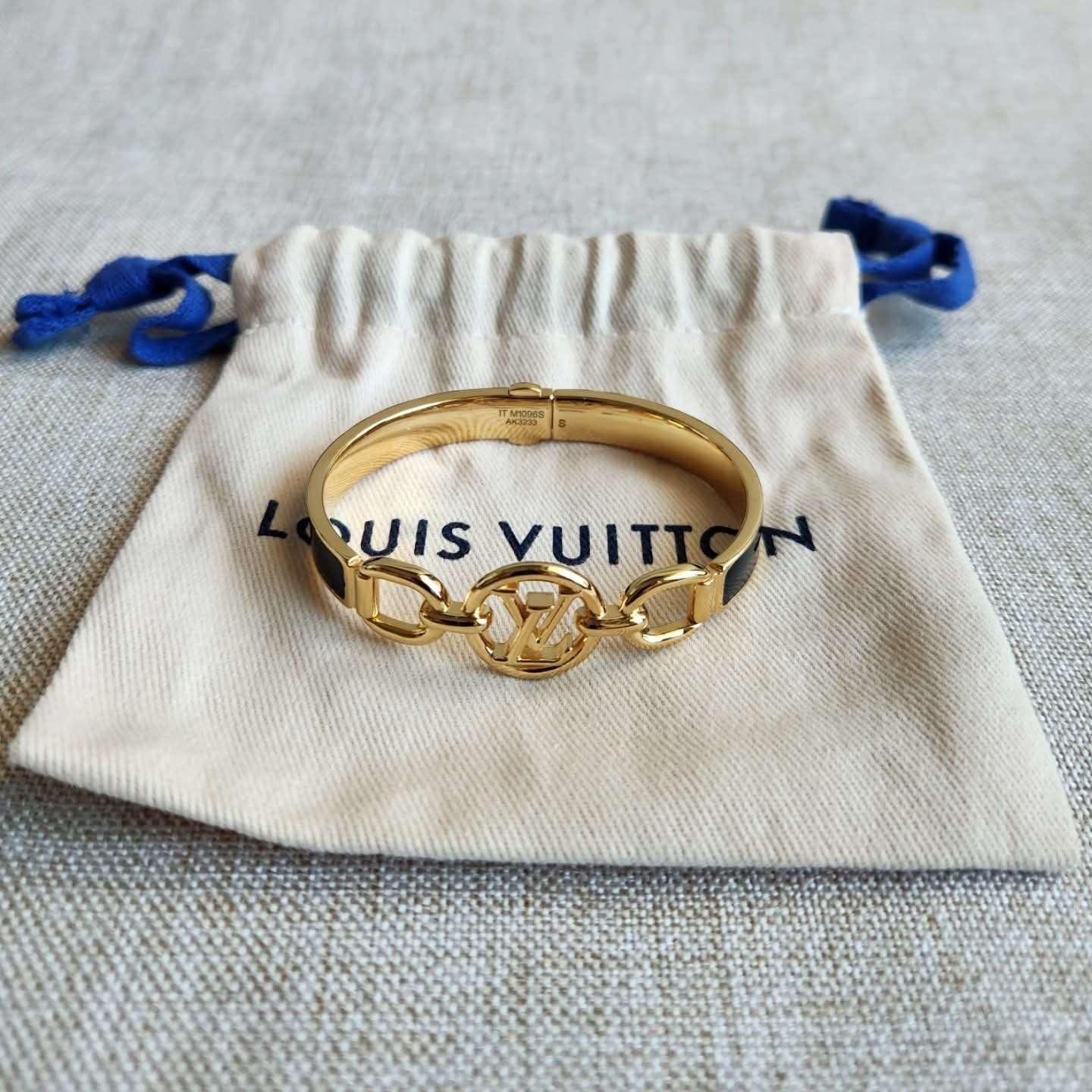 Louis Vuitton Naramek