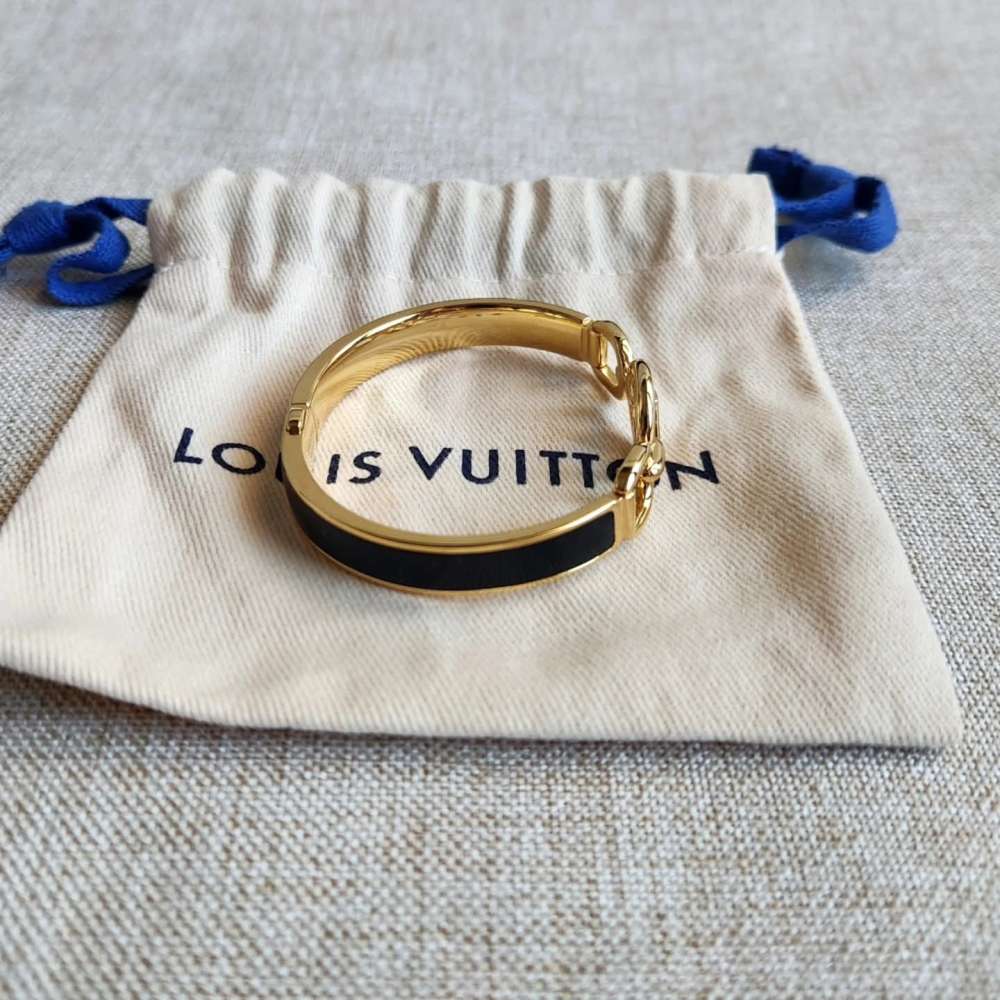 Louis Vuitton Naramek