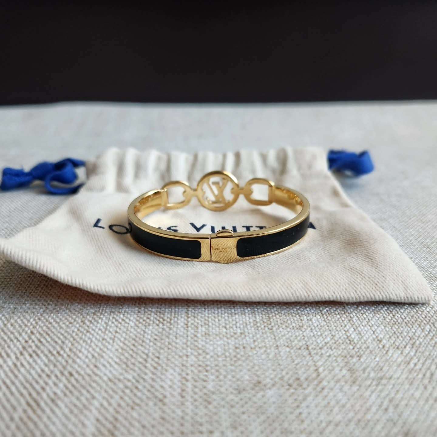 Louis Vuitton Naramek