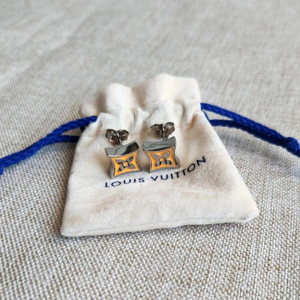 Louis Vuitton Nausnice