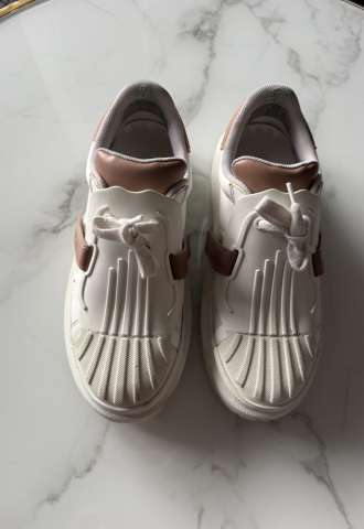 https://vipluxury.sk/Dior tenisky