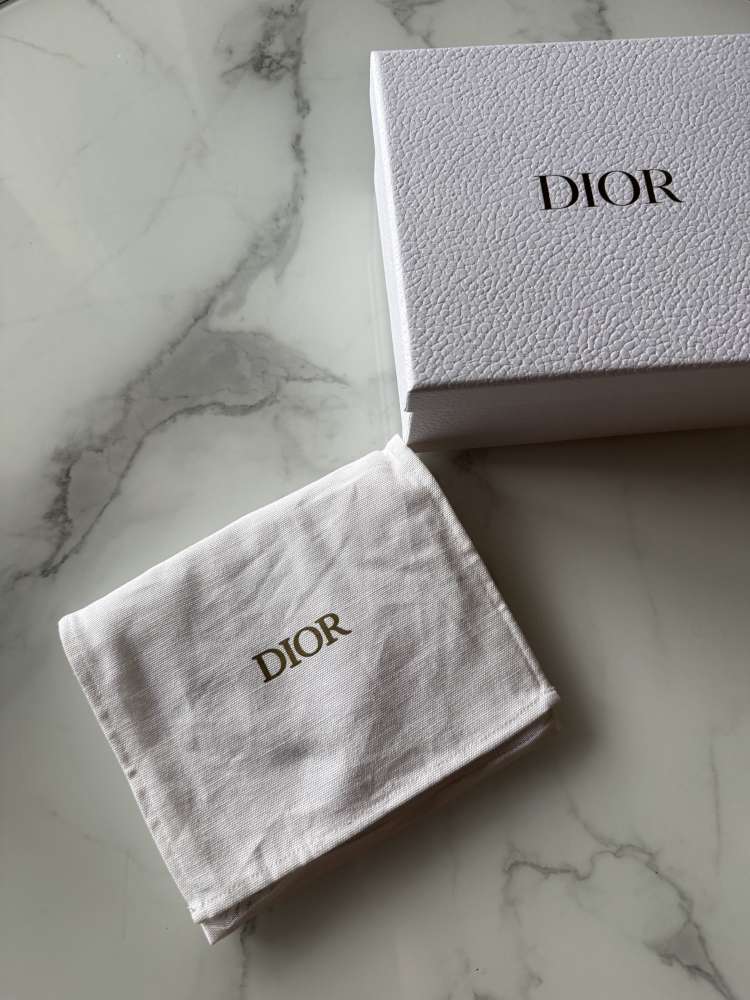 Dior set nahrdelnik a náramok