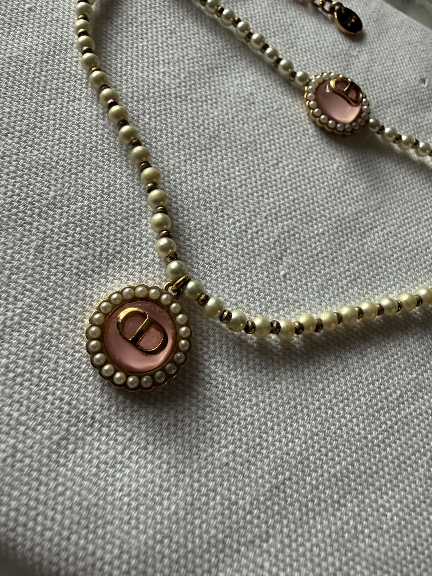 Dior set nahrdelnik a náramok