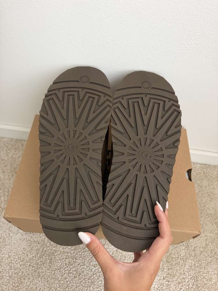 Ugg Tazz II Bronze