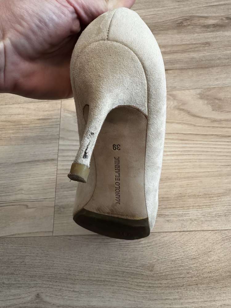 Manolo Blahnik lodičky