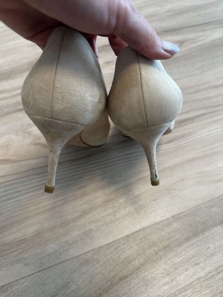 Manolo Blahnik lodičky