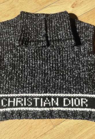 https://vipluxury.sk/Dior nákrčník
