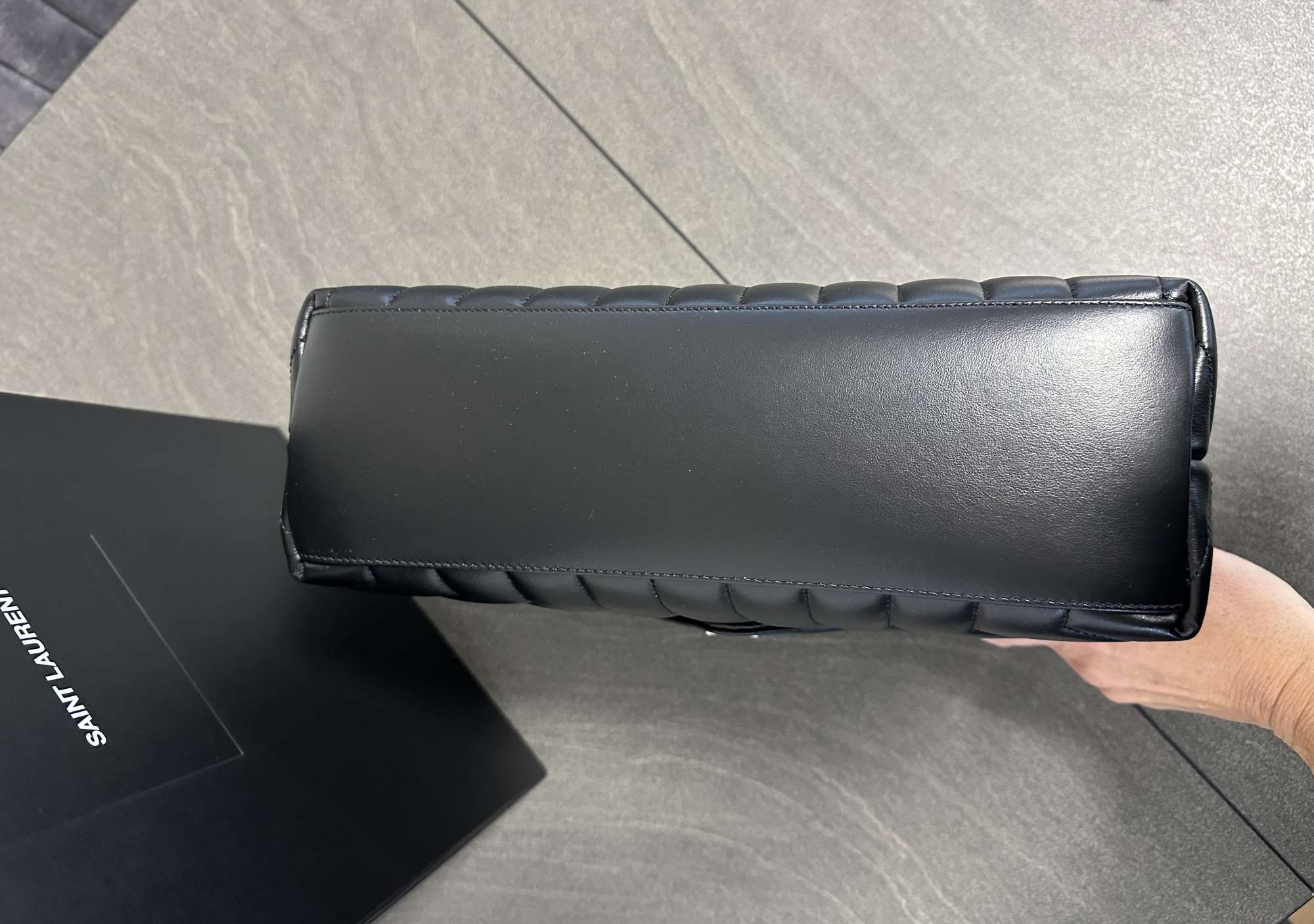 YSL Loulou Medium kabelka