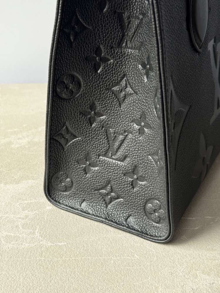 LOUIS VUITTON Onthego PM čierna kabelka taška FULL SET