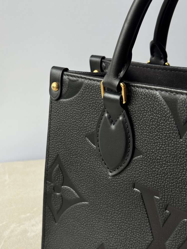 LOUIS VUITTON Onthego PM čierna kabelka taška FULL SET