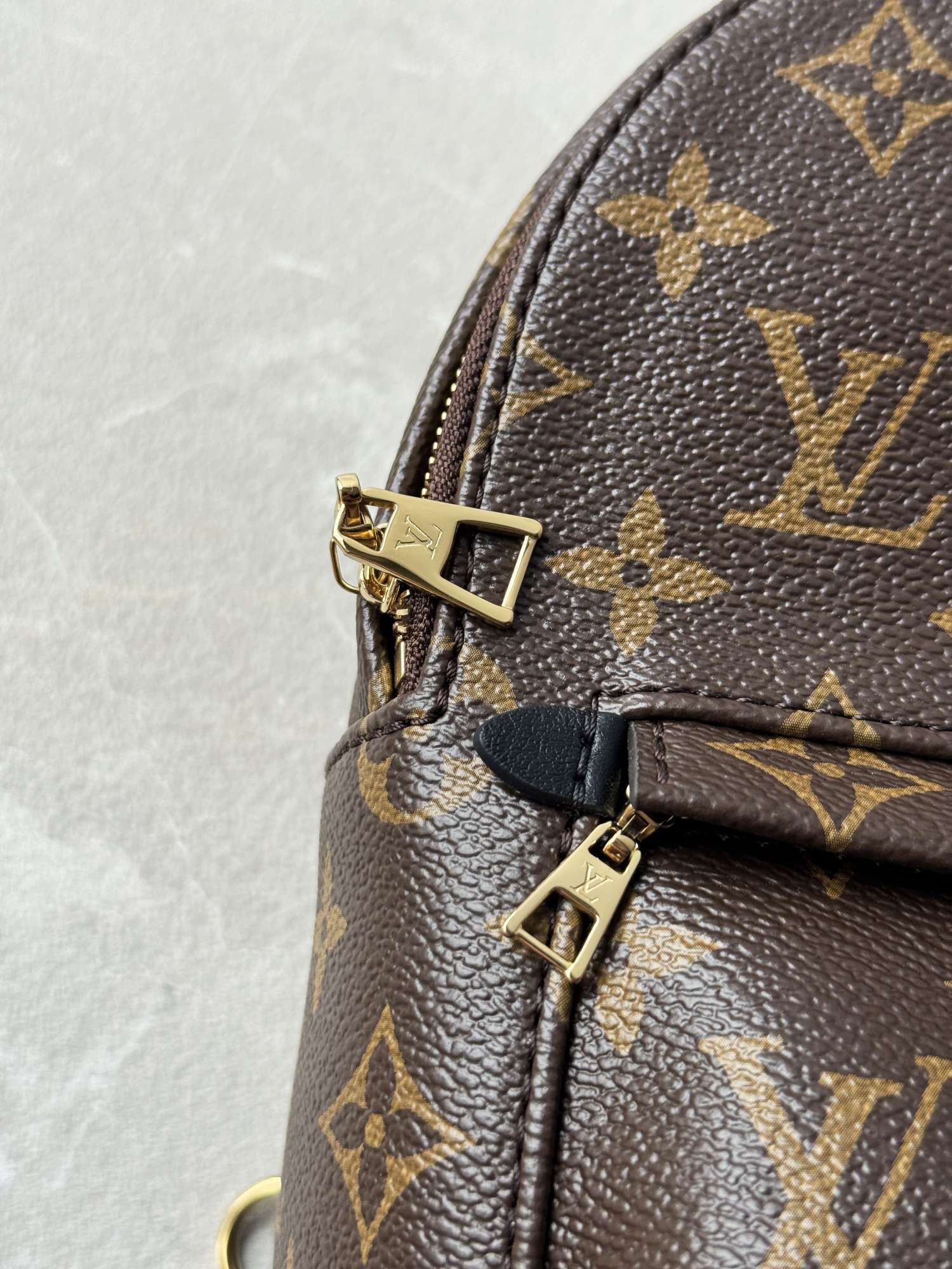LOUIS VUITTON Onthego PM čierna kabelka taška FULL SET