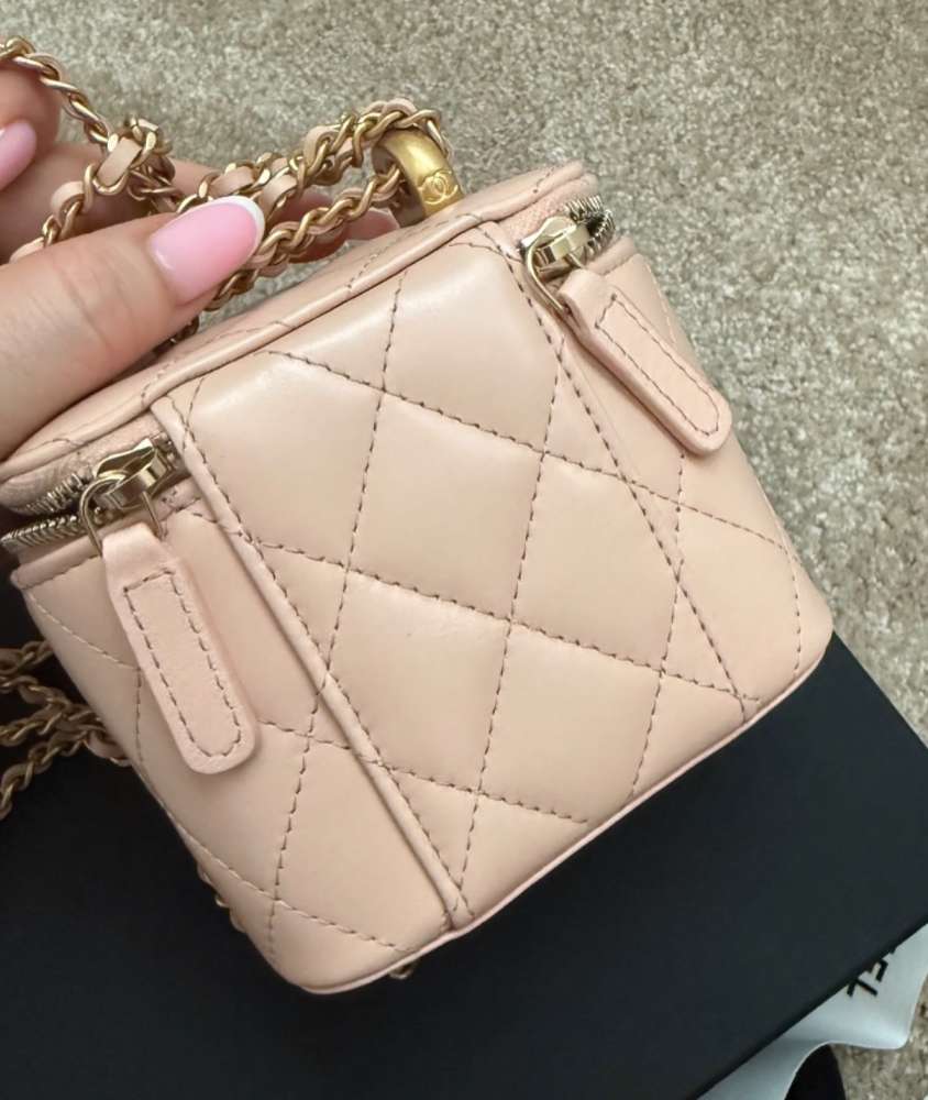 Chanel Vanity mini