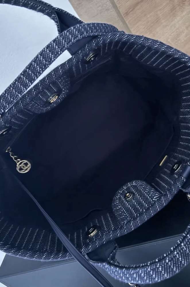 Chanel Deauville small