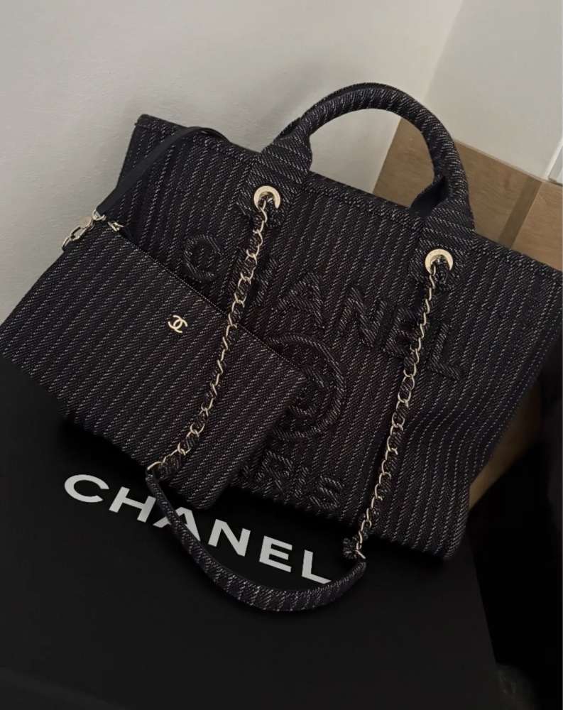 Chanel Deauville small