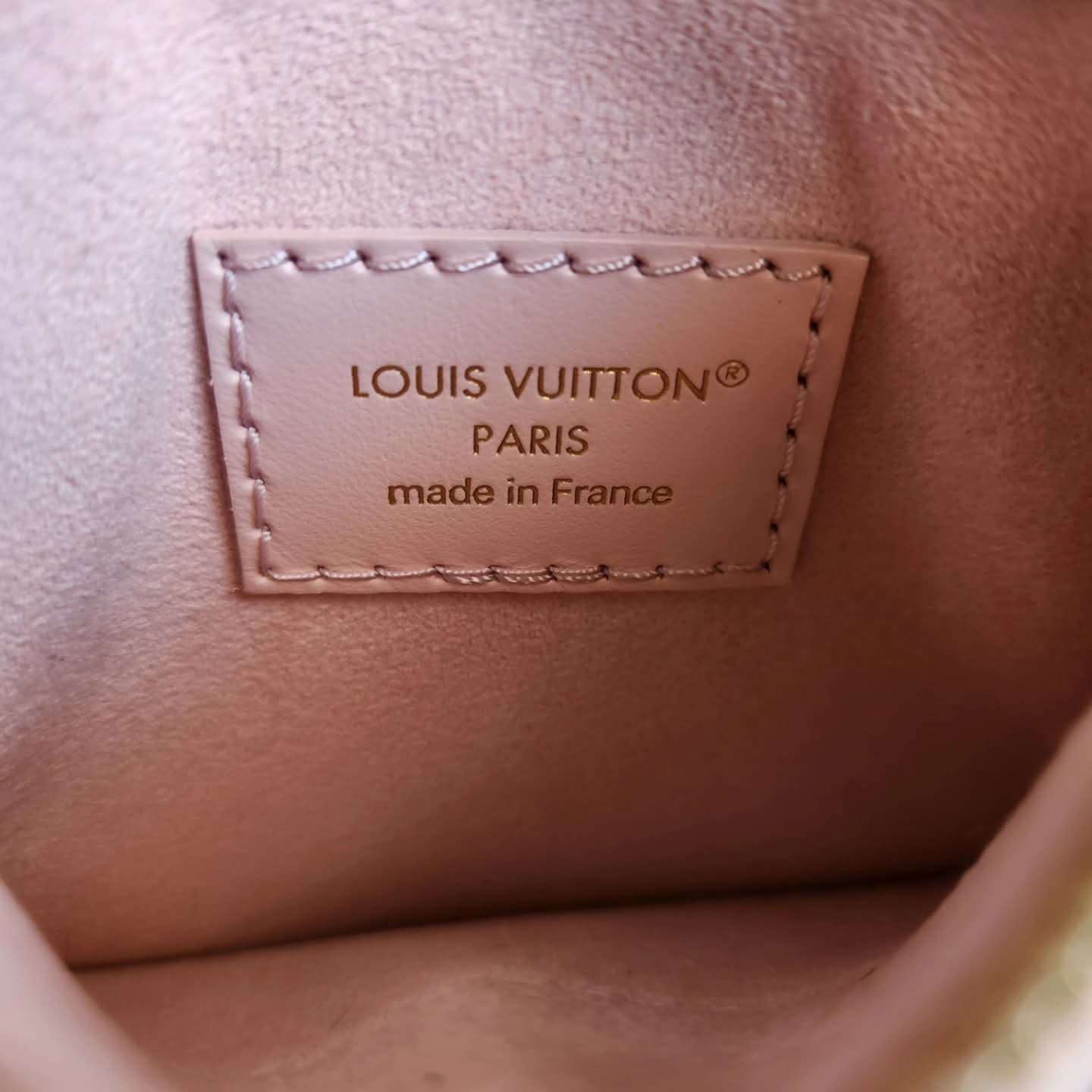 Louis Vuitton Pochette