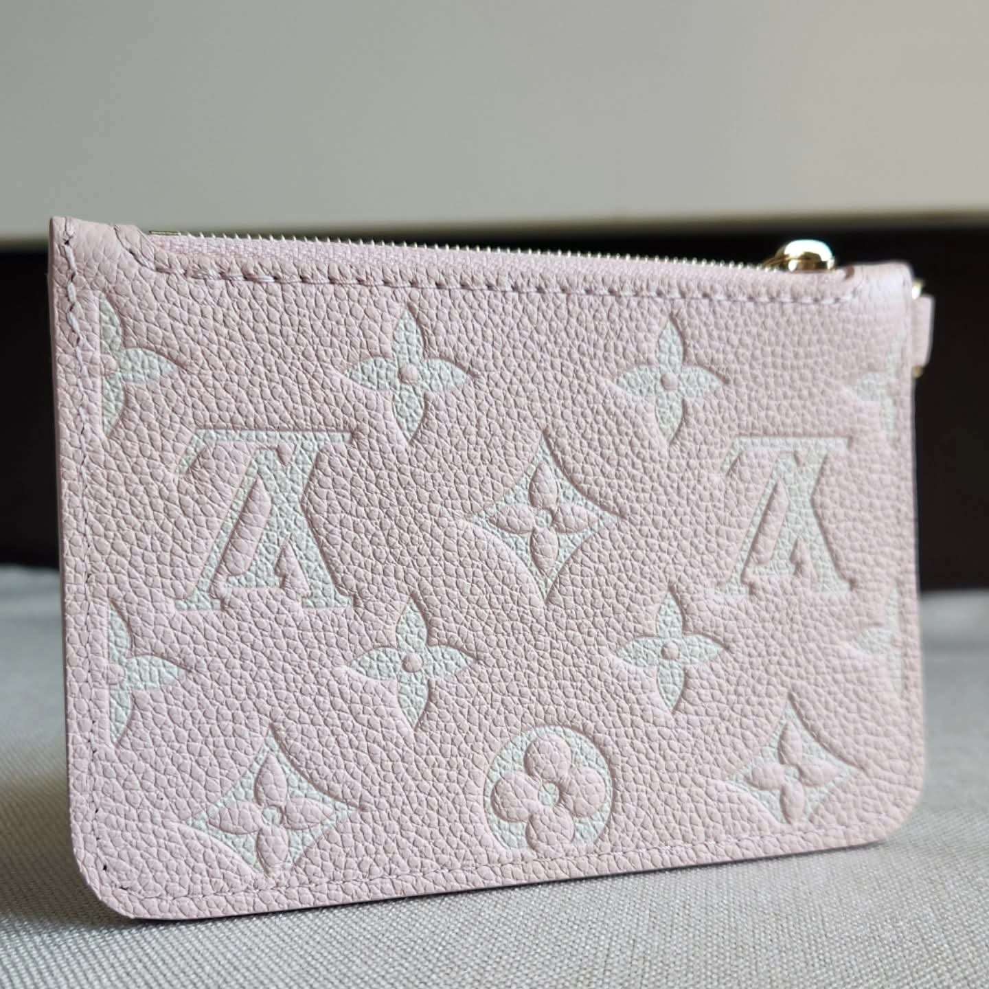 Louis Vuitton Pochette