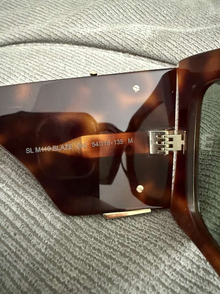 Slnečné okuliare YSL