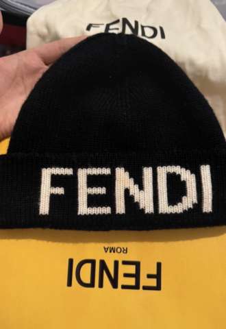https://vipluxury.sk/Fendi čiapka