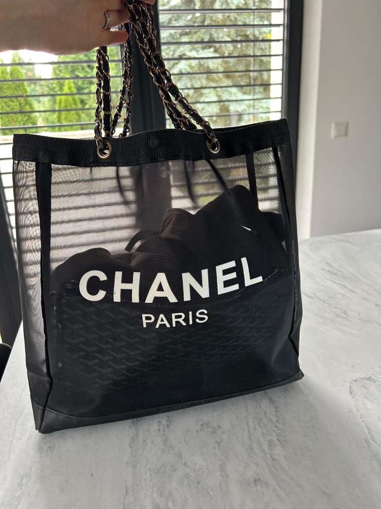 Chanel gift