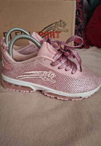 https://vipluxury.sk/Philipp Plein Sport,EU37
