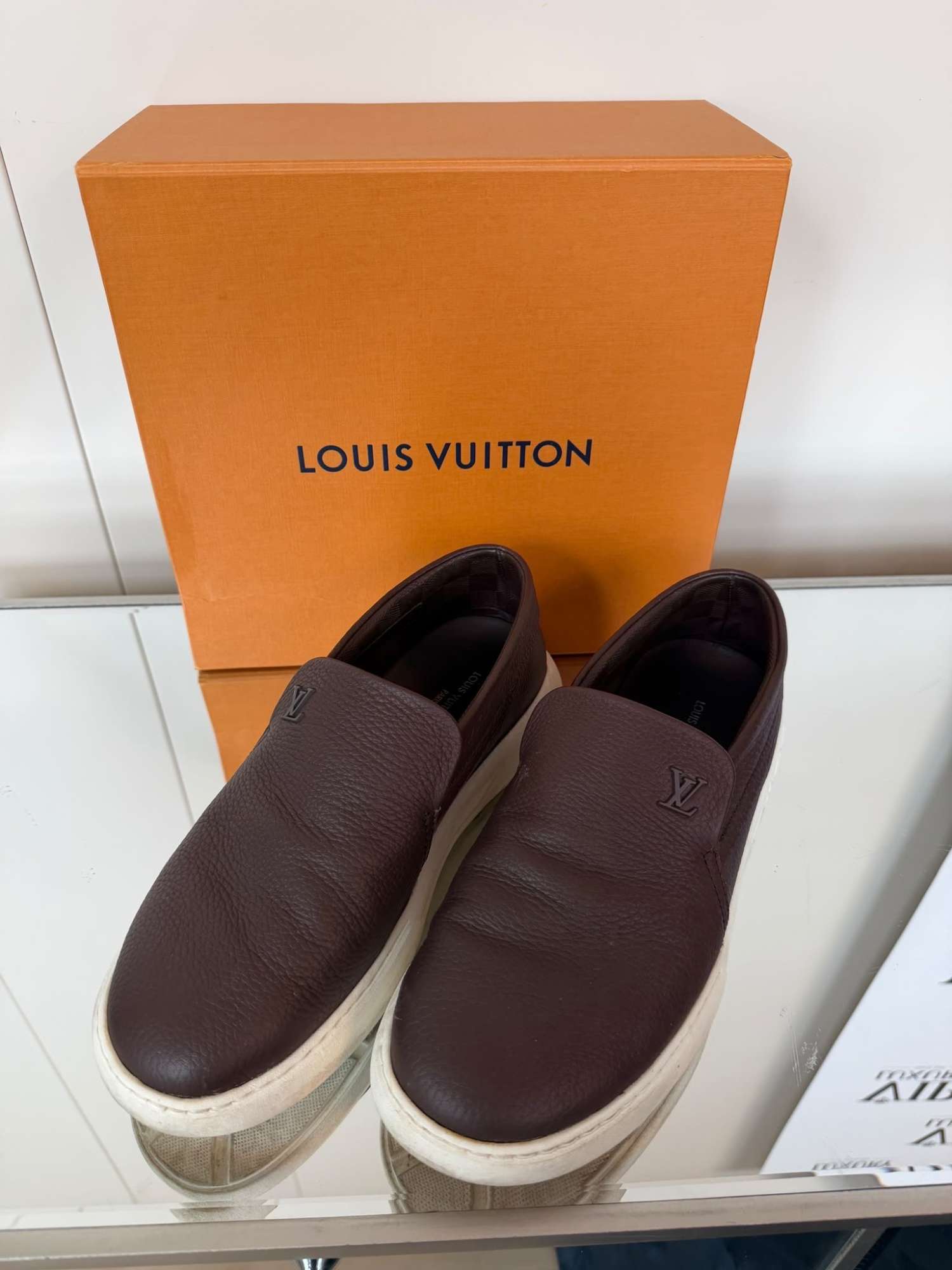 Louis Vuitton mokasíny