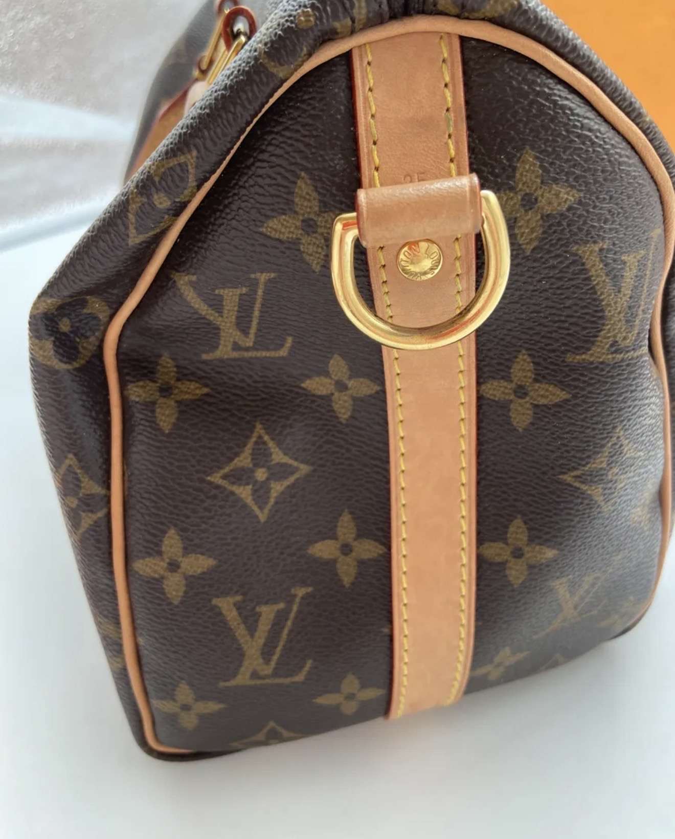Louis Vuitton speedy 25