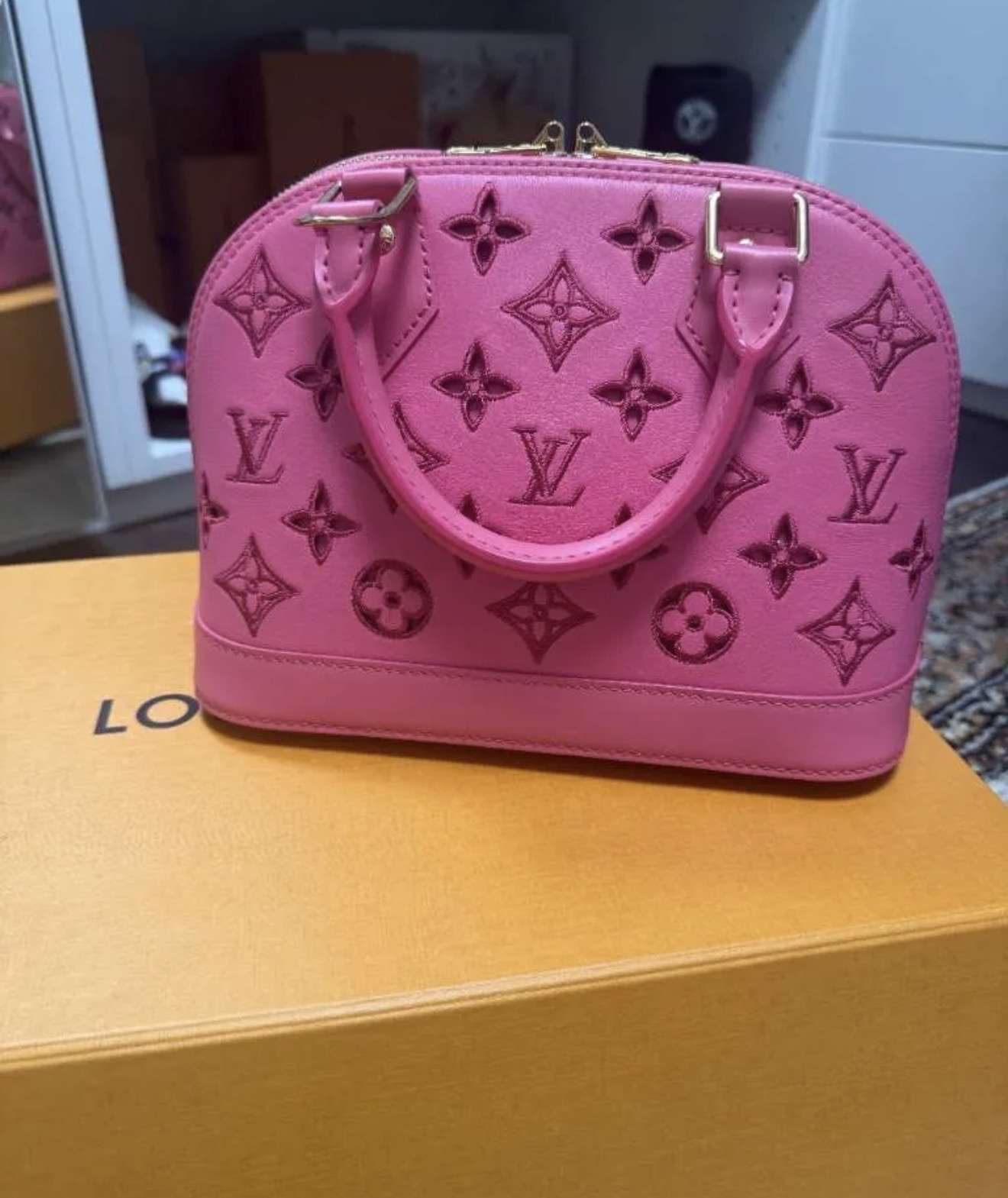 Louis Vuitton Alma BB